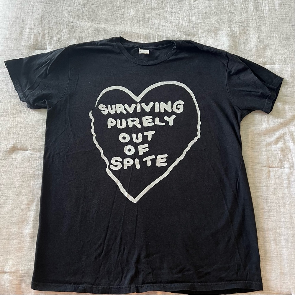 Unisex Black Graphic Tee “surviving purely out of spite” large (L)